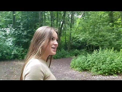 ❤️ Megkértem Evelinát, hogy nyilvános helyen szexeljünk! Igent mondott. Aztán seggbe basztam és a szájába élveztem. Aztán összepisálta magát. ❤️ Minőségi szex at hu.yespornpics.ru ☑
